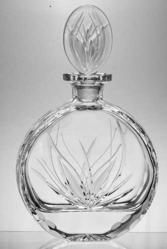 KARAFKA KRYSZTAŁOWA BĘBENEK 650 ml. MAGDA
