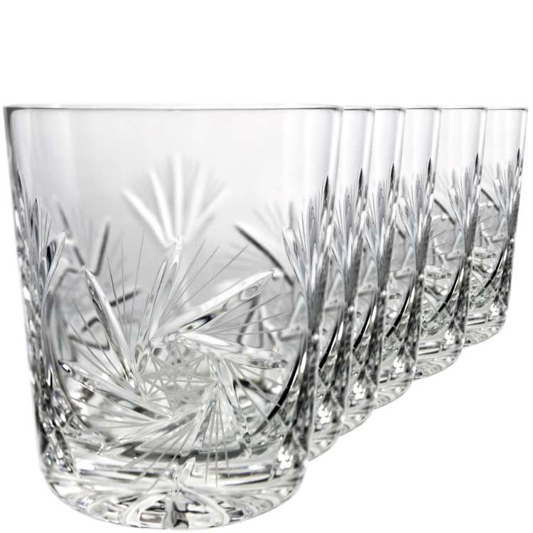 Stylowe szklanki kryształowe ZA-890 (320 g) z klasycznym szlifem MŁYNEK 247. Idealne do whisky, bourbonu i drinków. Elegancja i funkcjonalność w jednym – świetny wybór na prezent lub do domowej kolekcji.